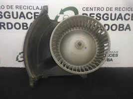 Renault Master III Ventola riscaldamento/ventilatore abitacolo 5F2130100