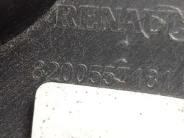 Renault Kangoo II Coin de pare-chocs arrière 8200557181
