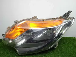 Mitsubishi L200 Lampa przednia 8301C729