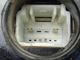 Toyota Auris E180 Zamek drzwi przednich 6903005130