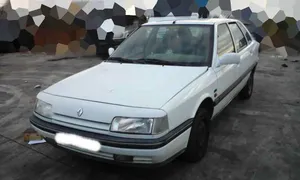 Renault 21 Priekinis pusašis 