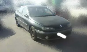 Renault Laguna I Etuvetoakseli SINREF