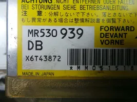 Mitsubishi Montero Module de contrôle airbag MR530939