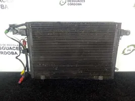 Audi A6 S6 C4 4A Gaisa kondicioniera dzeses radiators 4A0260401AC