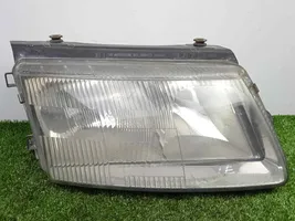 Volkswagen Passat Alltrack Lampa przednia 