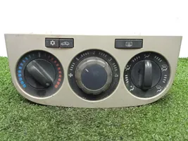 Opel Corsa D Ilmastoinnin ohjainlaite/moduuli A41001000