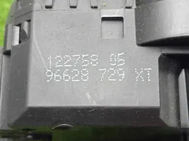 Peugeot 307 Interrupteur d'éclairage de la cabine dans le panneau 
