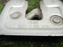 BMW X3 E83 Fissaggio gancio/anello 51237115229