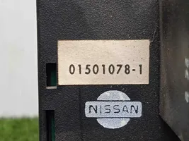 Nissan Laurel Unité de contrôle BSM 015010781