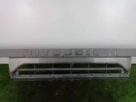 Mitsubishi Canter Grille de calandre avant 