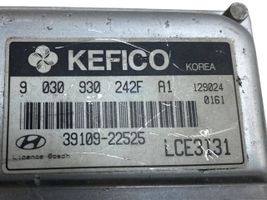 Hyundai Accent Komputer / Sterownik ECU i komplet kluczy 9030930242F