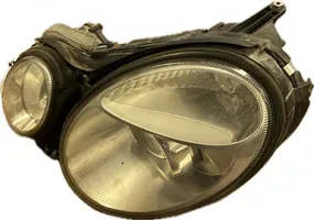 Mercedes-Benz E W211 Lampa przednia 