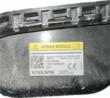 Volvo V40 Airbag per pedoni 