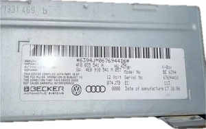 Audi A6 S6 C6 4F Amplificatore 