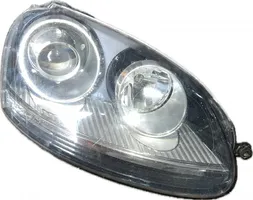 Volkswagen Golf V Lampa przednia 