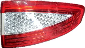 Ford Mondeo MK IV Lampa tylna 