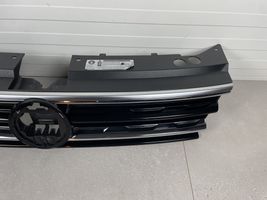 Volkswagen Tiguan Griglia superiore del radiatore paraurti anteriore 5NA853653