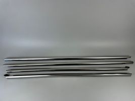 Volkswagen PASSAT B8 Rivestimento modanatura del vetro della portiera anteriore 3G9839476D