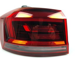 Volkswagen Golf Sportsvan Luci posteriori 510945095T