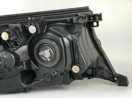 Toyota Land Cruiser (J150) Lampa przednia 