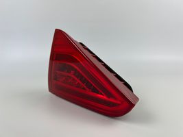 Audi A5 8T 8F Lampy tylnej klapy bagażnika 8T0945094D