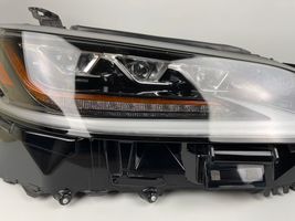 Lexus ES 300h Lampa przednia 8114533J01