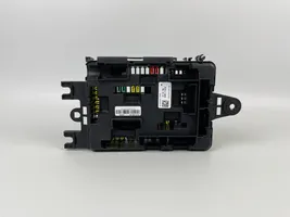 BMW 3 F30 F35 F31 Module de fusibles 9261112