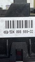 Opel Astra H Skrzynka bezpieczników / Komplet 5DK00866932