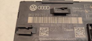 Audi A5 8T 8F Oven ohjainlaite/moduuli 8K0959792E