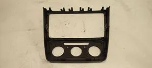 Skoda Yeti (5L) Panel klimatyzacji / Ogrzewania 5L0858069G