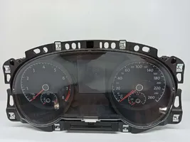 Volkswagen Golf VII Geschwindigkeitsmesser Cockpit 