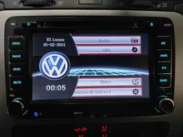 Volkswagen Scirocco Navigacijos (GPS) CD/DVD skaitytuvas 