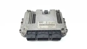 Renault Megane II Moottorin ohjainlaite/moduuli (käytetyt) 8200386508