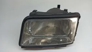 Audi 100 S4 C4 Lampa przednia 