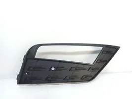 Seat Leon (5F) Etupuskurin alempi jäähdytinsäleikkö 5F0853666