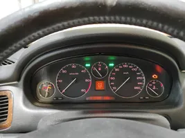 Peugeot 607 Compteur de vitesse tableau de bord 6106C0