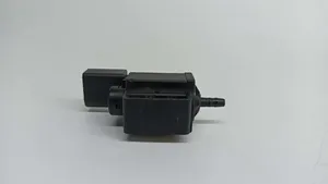 Porsche Cayenne (9PA) Solenoidinis vožtuvas 72288000