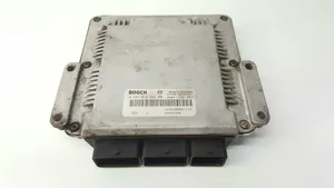 Renault Scenic RX Motorsteuergerät ECU 0281010843