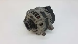 Mercedes-Benz GLA W156 Generatore/alternatore 0125711028