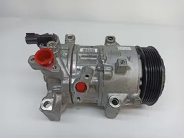 Toyota Auris E180 Ilmastointilaitteen kompressorin pumppu (A/C) 447280-8913