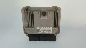 Volkswagen Caddy Unité de commande, module ECU de moteur 0281012390