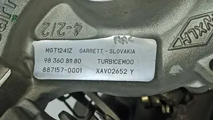 Peugeot 5008 II Турбина 9825982080