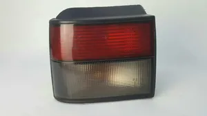 Renault 21 Lampy tylnej klapy bagażnika 7701035699