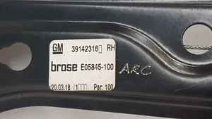 Opel Astra K Elektryczny podnośnik szyby drzwi E05845100