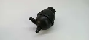 BMW i3 Vase d'expansion / réservoir de liquide de refroidissement 11564310