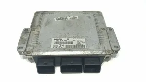 Peugeot 607 Unité de commande, module ECU de moteur 9647473580