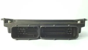 Nissan Pathfinder R51 Motora vadības bloka ECU MB2758004737