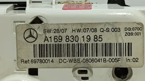 Mercedes-Benz B W245 Climate control unit A1698301585