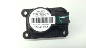 Opel Mokka X Motor/activador trampilla de calefacción T1027136A