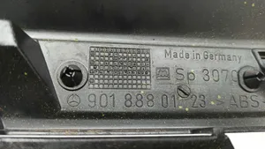 Mercedes-Benz Sprinter W901 W902 W903 W904 Griglia superiore del radiatore paraurti anteriore A9018880123